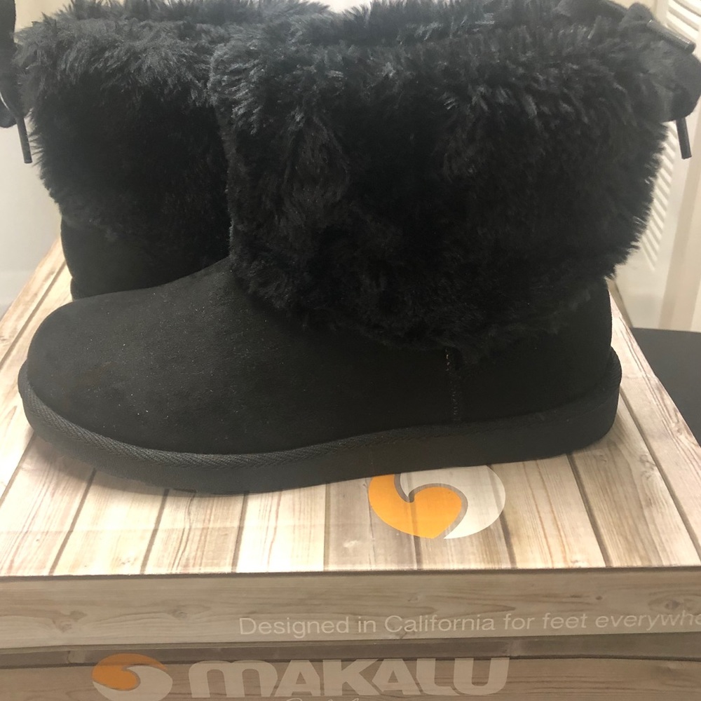 Black Fluff Quilted Boot